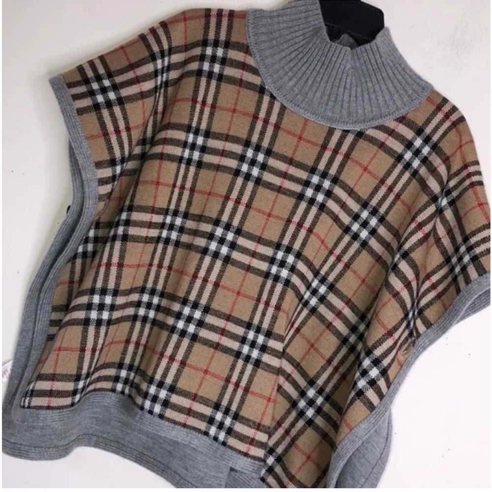 Burberry Gray Poncho with Plaid Accent